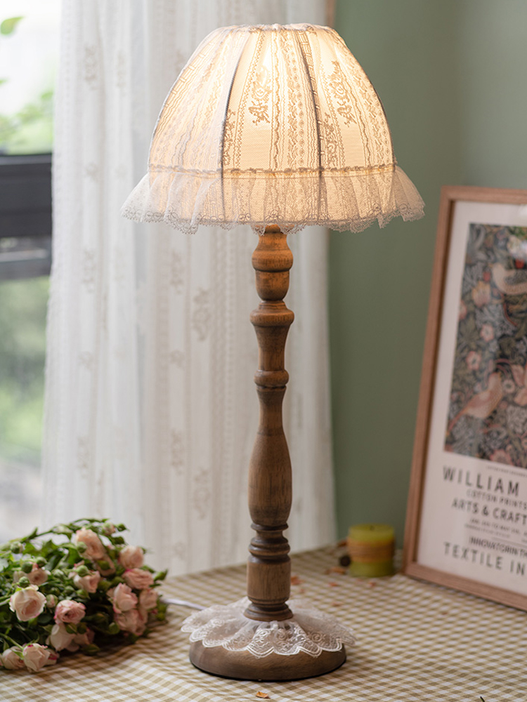 European Solid Wood Table Lamp - Desk Setup Wallpaper 评论和价格
